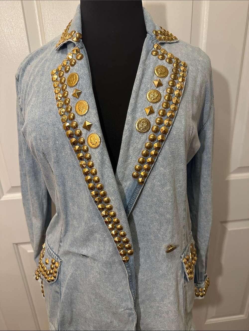 Gold-Stud Light Wash Denim Blazer Jacket - Women 7/8